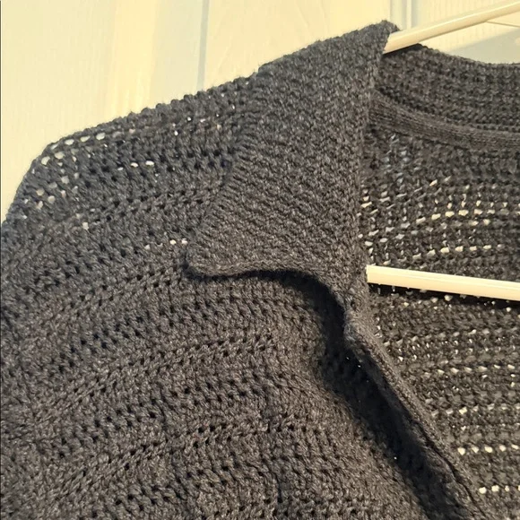 Abercrombie & Fitch Black Knit Short-Sleeve Cardigan - Picture 4 of 5